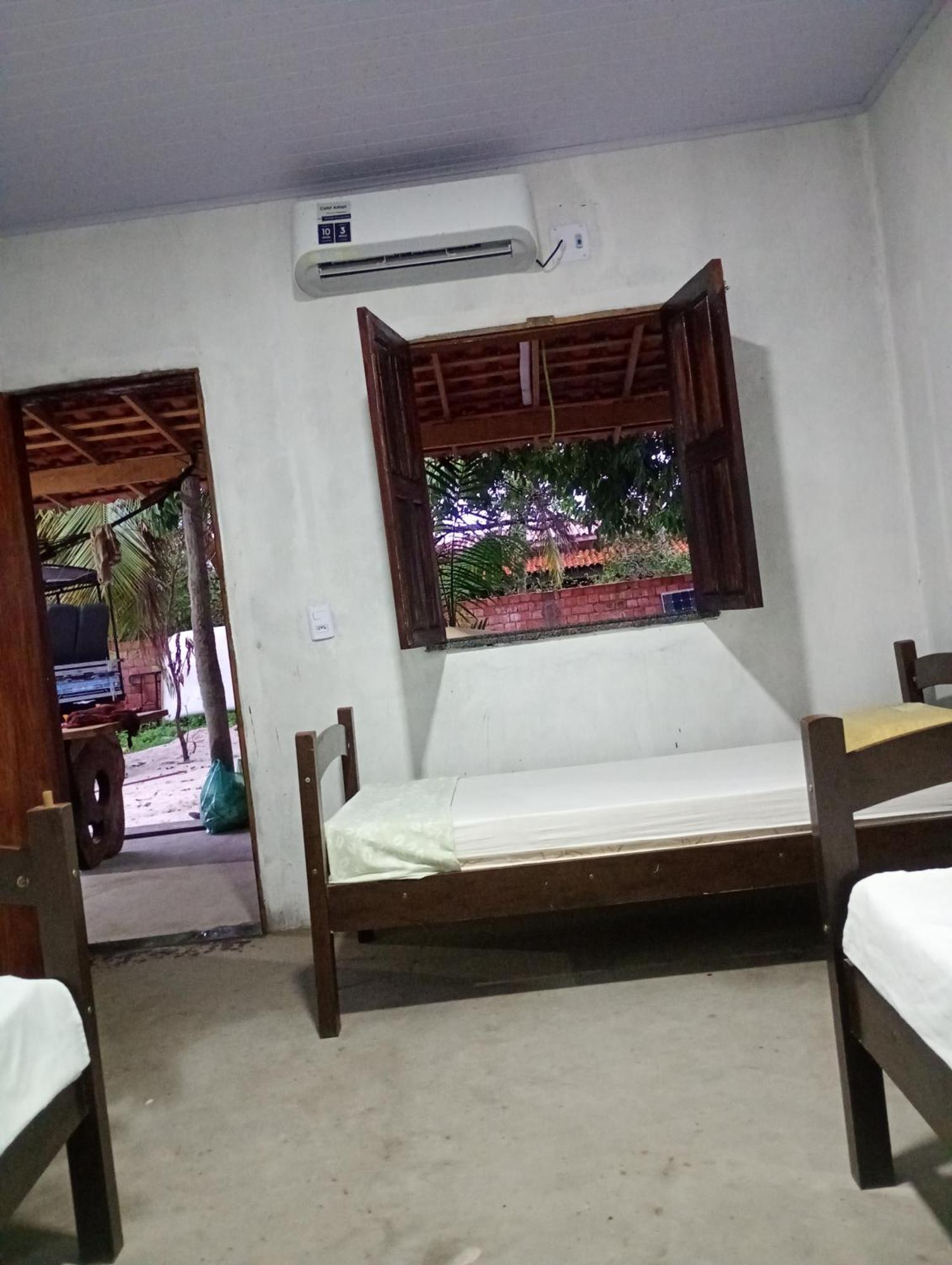 Hostel E Camping Na Rua Das Flores Santo Amaro do Maranhao Exterior foto